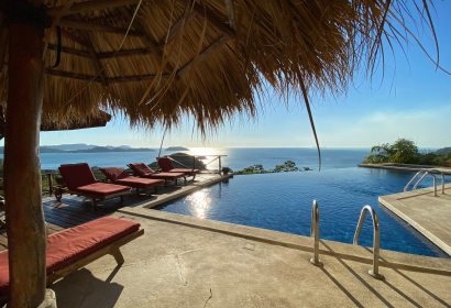 photo-of-a-resort-poolside-vacation-hospitality
