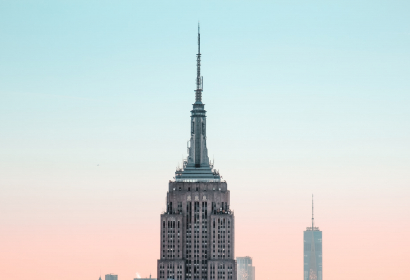 image of the empire state building in NYC